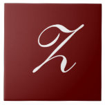 Z Monogram Initial Vit på Mörkröd Kakelplatta<br><div class="desc">Klassisk Vit Bokstavsmonogram på Mörkröd Bakgrund,  Z.</div>