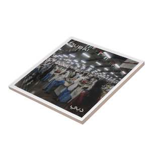 zAE046 DUBAI:s fiskmarknad, Förenade Arabemiraten. Kakelplatta