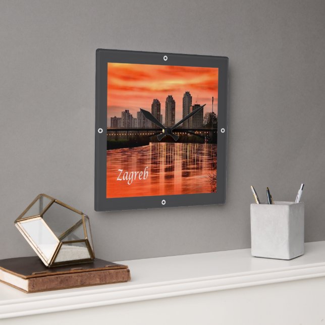 ZAGREB, Kroatien, Europa Fyrkantig Klocka (Kontor)