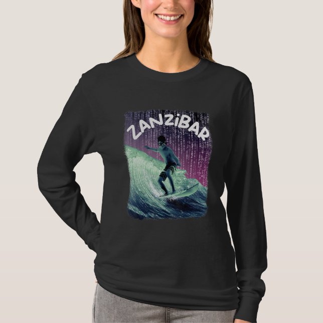 Zanzibar nörd surfing strand palmer semester t shirt (Framsida)