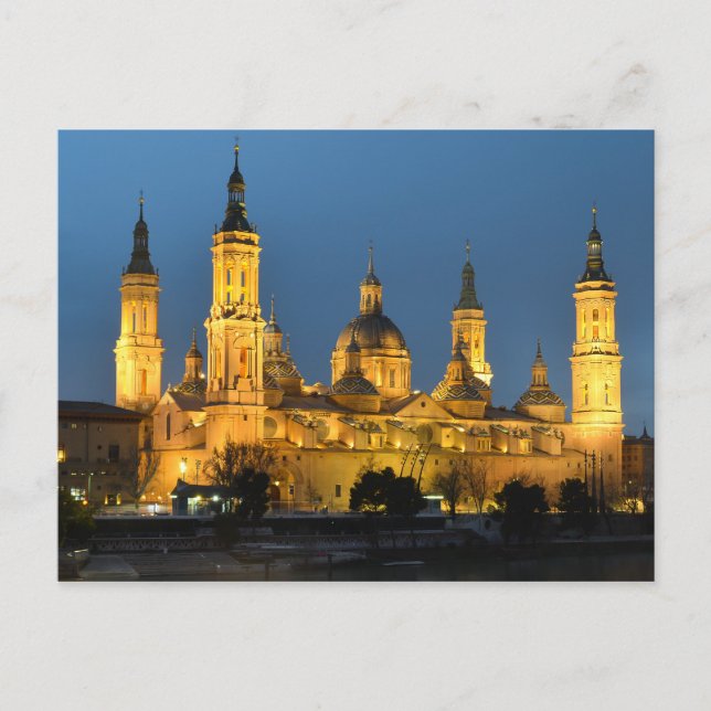 Zaragoza Basilica på vykort för natten (Framsida)
