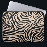 zebra ränder Cream Beige Black Vild Animal Print Laptop Fodral<br><div class="desc">zebra tryck - gräddbeige och svart mönster - djurtryck i vild.</div>