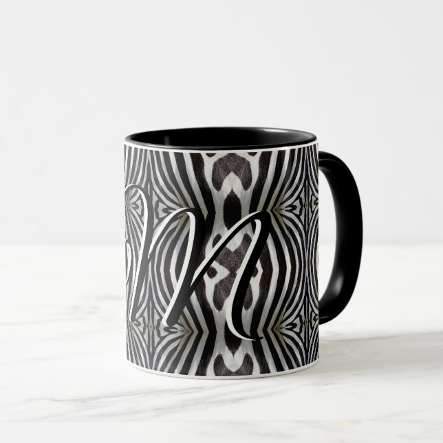 Zebra ränder Monogram i svartvitt Mugg (Framsida höger)