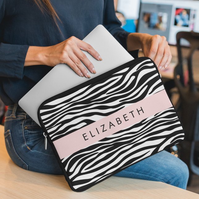 Zebra tryck, Rand, svart och vitt, ditt namn Laptop Fodral (Skapare uppladdad)