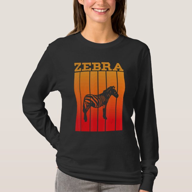 Zebras skuggsiluett vid solnedgång t shirt (Framsida)