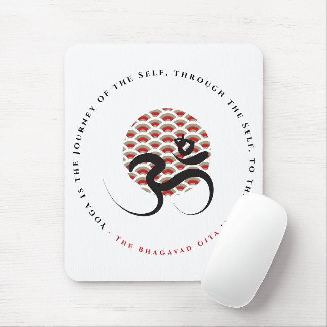 Zen Asian Red Sol Yoga Modern Calligraphy Om Aum Musmatta (Med mus)