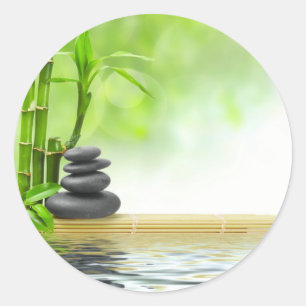 Zen lugn vatten-trädgård genom att läka kärlek runt klistermärke
