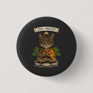 Zen Mästare Katt Rolig Lugn Grå Tabby Katt Present Knapp