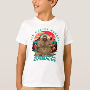 Zen Mästare Moment Bigfoot Meditation Retro Konst T Shirt