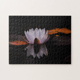 Zen White Lotus Flower Pussel