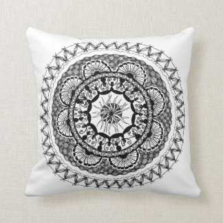 Zendala "Ona" dekorativ kudde