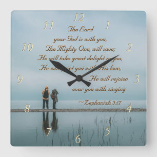 Zephaniah 3:17 Rejoice över dig med sångning. Fyrkantig Klocka