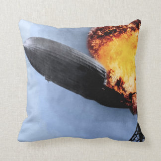 Zeppelin Exploderande Kudde