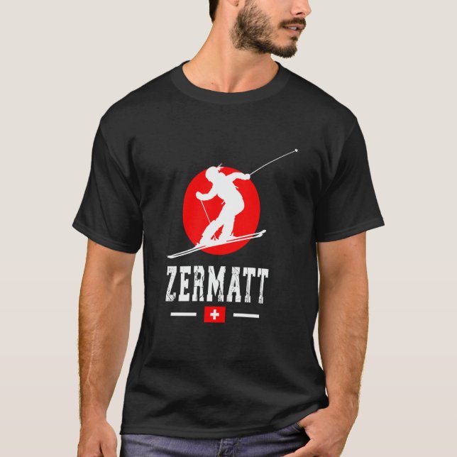 Zermatt Ski Resort Alps Swiss Mountains Switzerlan T Shirt (Framsida)
