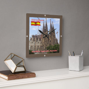 zES013 BARCELONA Basilica Sagrada Familia Fyrkantig Klocka
