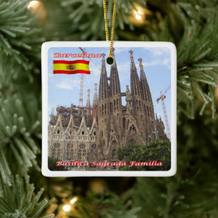 zES013 BARCELONA Basilica Sagrada Familia Julgransprydnad Keramik
