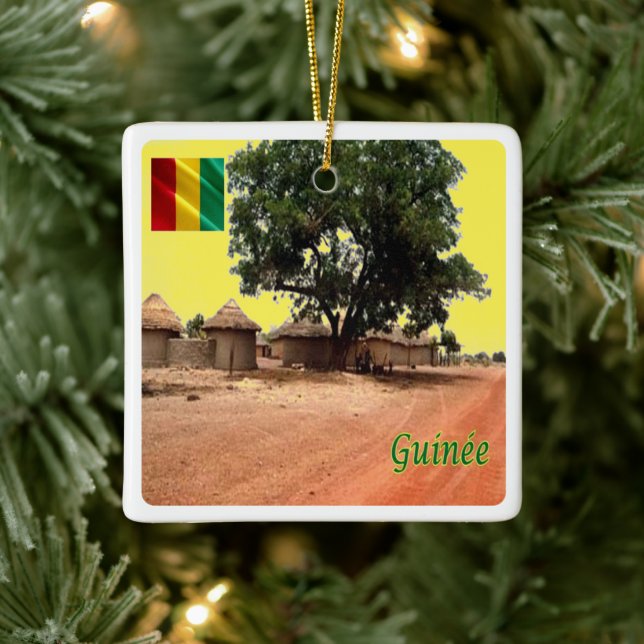 zGN009 GUINEA, byn Siguiri, Afrika Julgransprydnad Keramik (Träd)