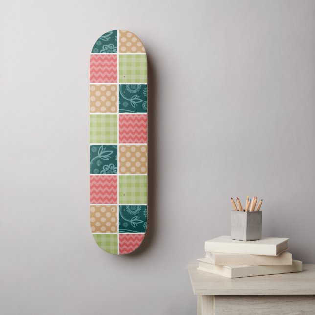 Zigzag, Chevron, Gingham, Polka dots, Patchwork Mini Skateboard Bräda 18,5 Cm (Väggkonst)