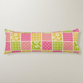 Zigzag, Chevron, Polka dots, Gingham, Patchwork Kroppskudde