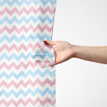 Zigzag Mönster, Chevron Mönster, Blue, Rosa Sjal<br><div class="desc">Elegant,  snyggt och sofistikerad zigzag (chevron) mönster i blått,  rosa och vitt färg. Modern gåva och trendig,  perfekt för Zigzag älskare i livet.</div>