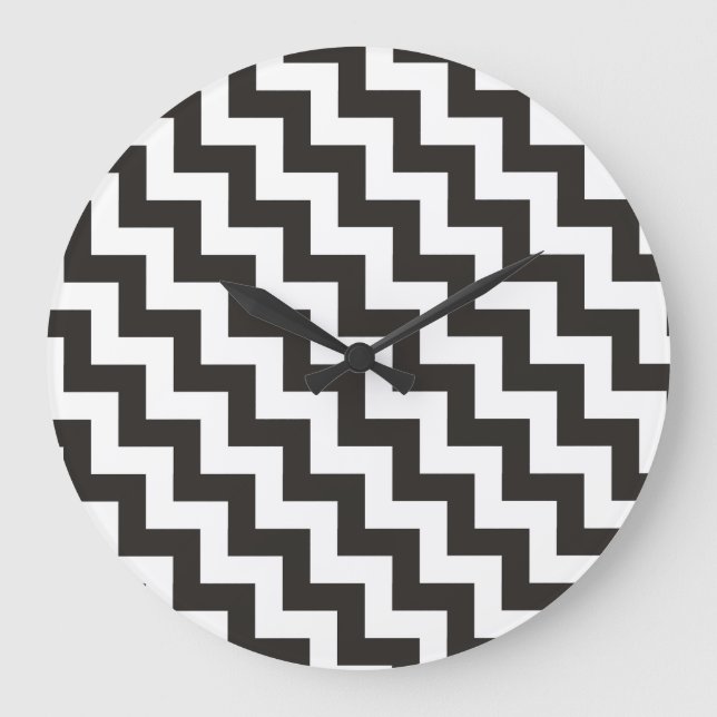Zigzags Round Wall Clock, Black and White Chevrons Stor Klocka (Framsida)