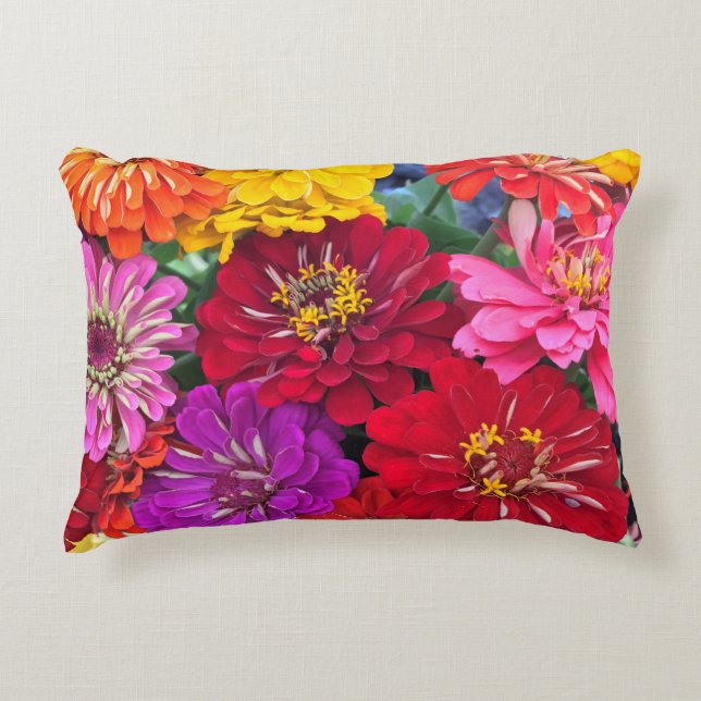Zinnia Flowers accent Pillow Prydnadskudde (Framsidan)