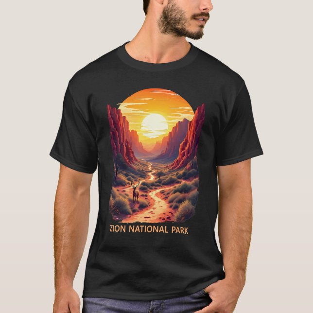 Zion National Park - Majestic Canyon Sunset T Shirt (Framsida)