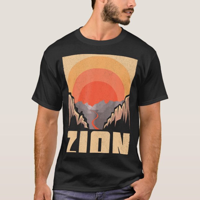 Zion National Park Merchandise Zion Hiking Souveni T Shirt (Framsida)