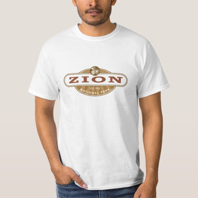 Zion nationalpark tee (Framsida)