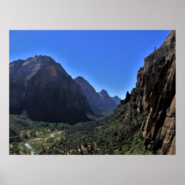 Zion Poster (Framsidan)