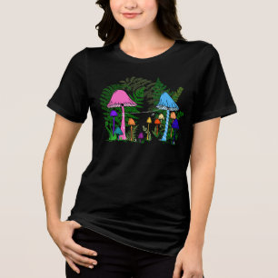 Ziplineåkning bland färgglada svampar t shirt