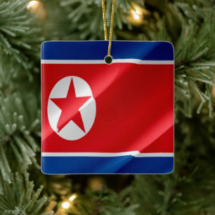 zKP002 nordkorean flagga Nordkorea, Julgransprydnad Keramik