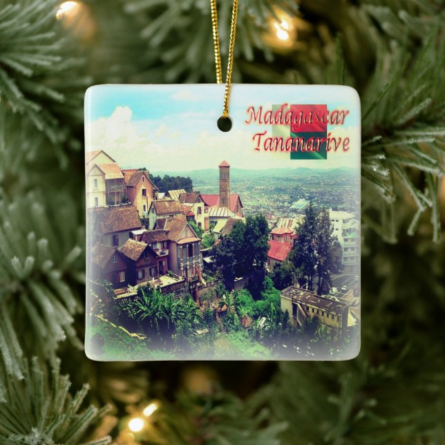 zMG011 TANARIVE, City High, Madagaskar Julgransprydnad Keramik (Träd)