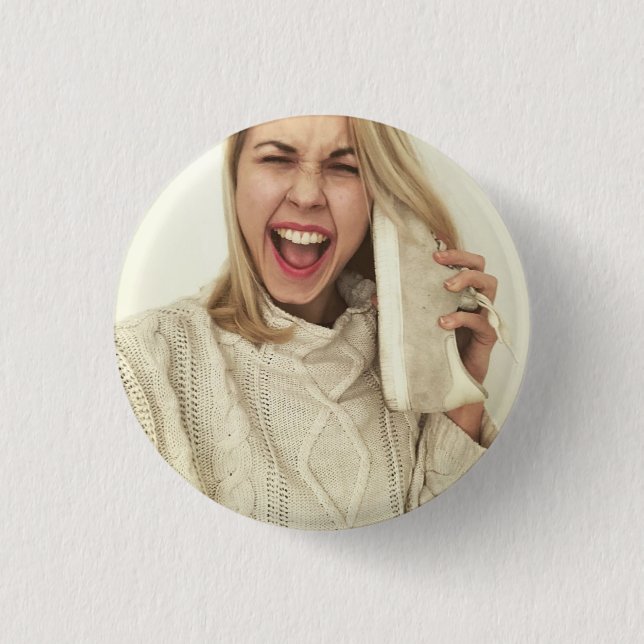 Zobo med en pistol - skriemblem knapp (Framsida)