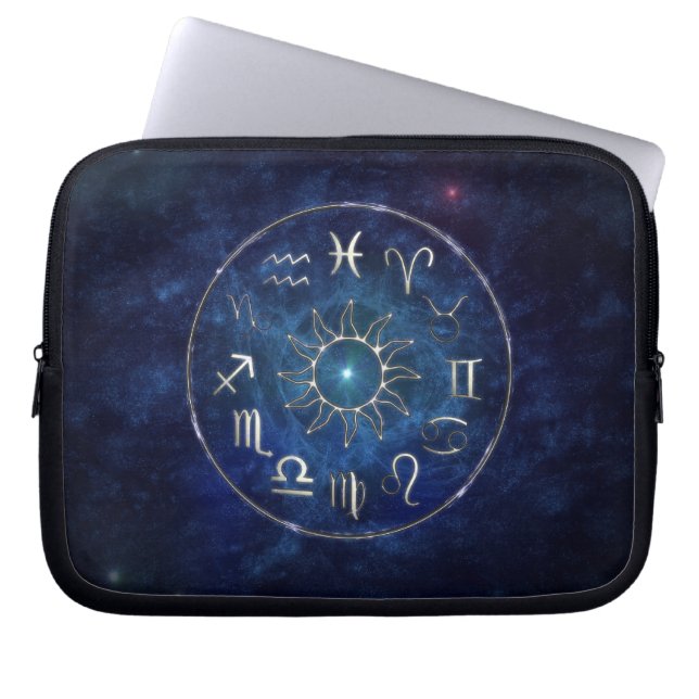 Zodiac Laptop Sleeve (Framsidan)