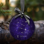 Zodiac Lila Gemini | Kosmiskt astrologi Horoscope Julgransprydnad Keramik<br><div class="desc">Vad är ditt tecken? Det spelar ingen roll om du är Gemini, Pisces, Våg eller något annat zodiaktecken! Du kan inte undvika stjärnornas mystik. Så, med ditt födelsetecken i åtanke, gå vidare och ta en titt på vad himlen har i beredskap för dig. Kosmos ringer. Det är dags att få...</div>