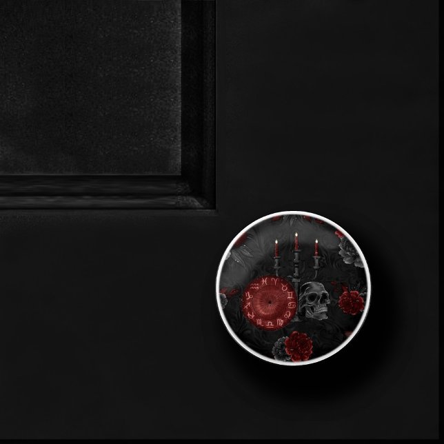 Zodiac Magic Crimson | Henna Red Gothic Skull Ro Knopp (Skapare uppladdad)