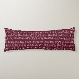 Zodiac-teckentabellen Pillow (CranberryRed) Kroppskudde