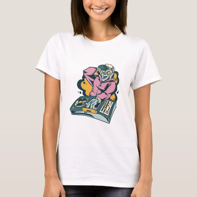 Zombie DJ-present För Musiker Meloman-älskare T Shirt (Framsida)