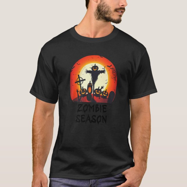 Zombie Season Moonlit Scary Graveyard  Kids Boys A T Shirt (Framsida)