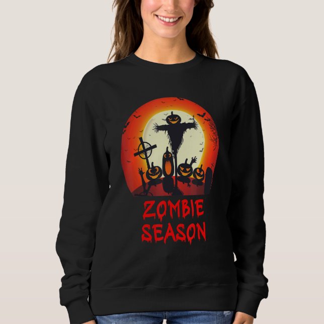 Zombie Season Moonlit Scary Graveyard   Kids Boys  T Shirt (Framsida)