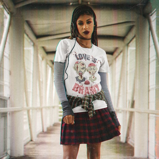 Zombies Kärlek är Brainy Halloween T-Shirt (Skapare uppladdad)