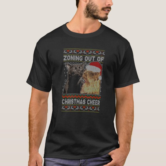 Zoning utanför jul Cheer Cat Staring Christma T Shirt (Framsida)
