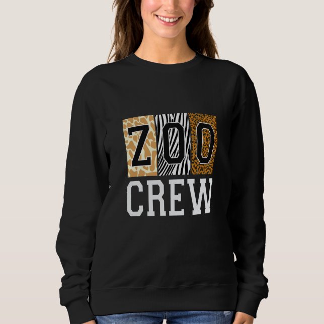 Zoo Crew Animal Print for Kids or Adults Zoo Group T Shirt (Framsida)