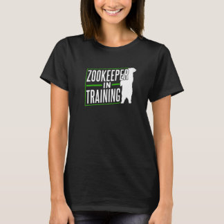 Zookeeper In Training Keeping Job Zookeepping Zoo  T Shirt