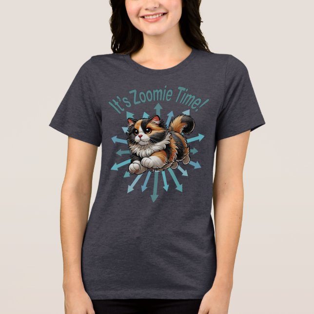 Zoomie Time Calico Cat T Shirt (Framsida)