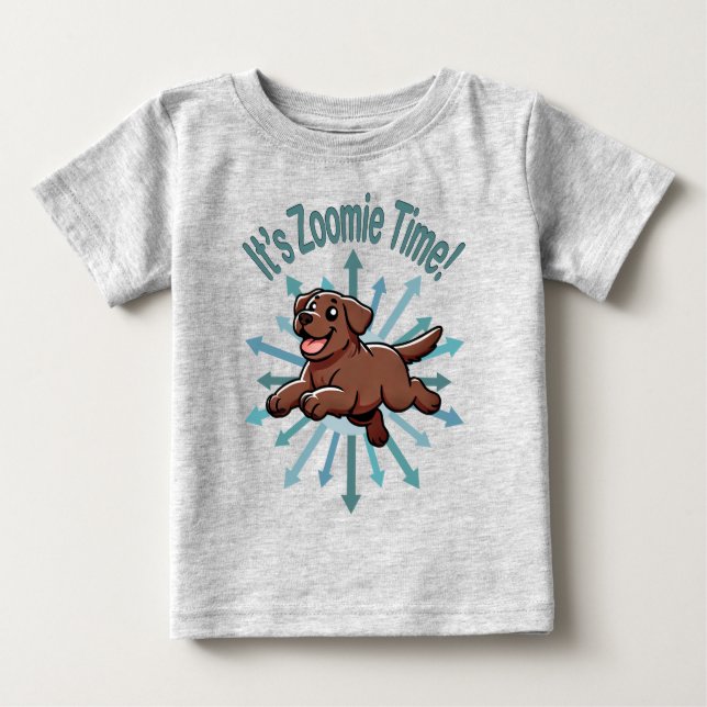 Zoomie Time Chocolate Lab T Shirt (Framsida)