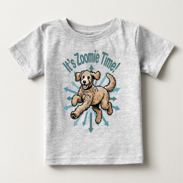 Zoomie Time Golden Doodle T Shirt (Framsida)