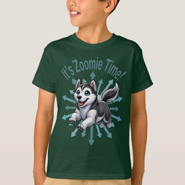 Zoomie Time Husky T Shirt (Framsida)
