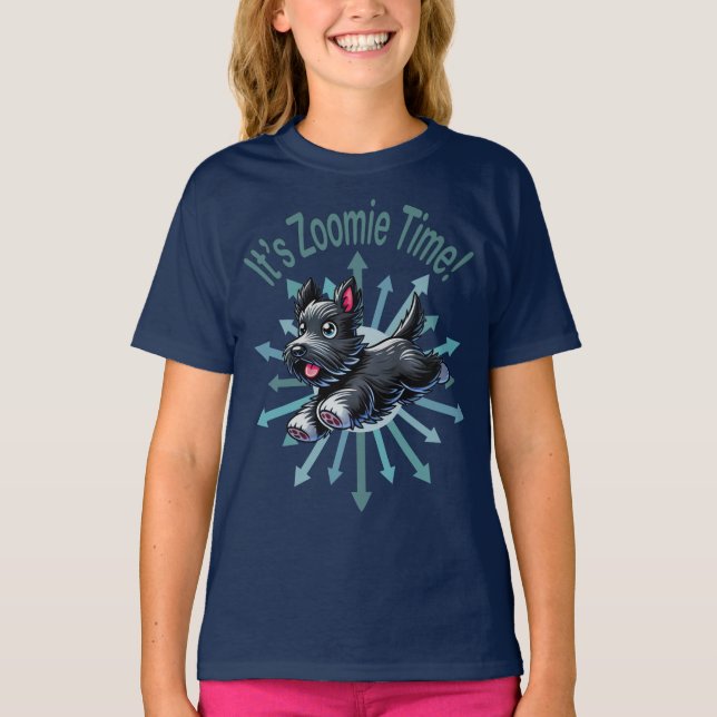 Zoomie Time Scottish Terrier T Shirt (Framsida)